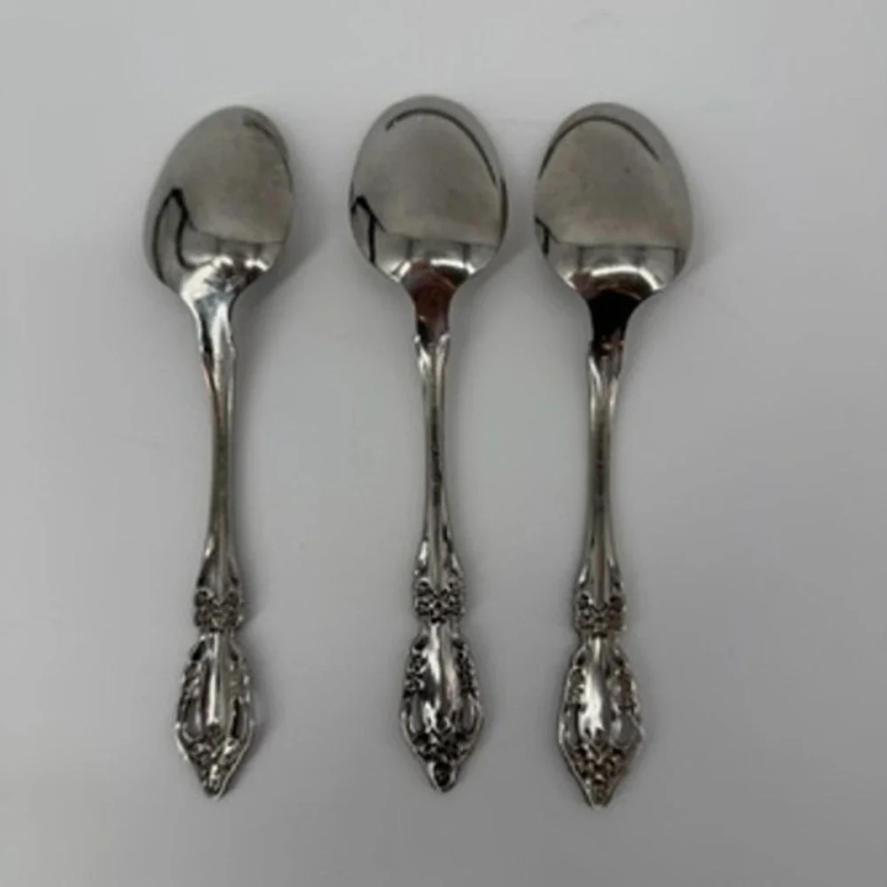 Oneida Raphael Stainless Flatware 15 Piece Set Pierced Knives Forks‎ Spoons